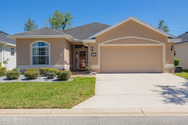 784 Crestwood Dr, Saint Augustine, FL 32086 - ranch-style house with stucco siding, an attached garage, a front lawn, and driveway