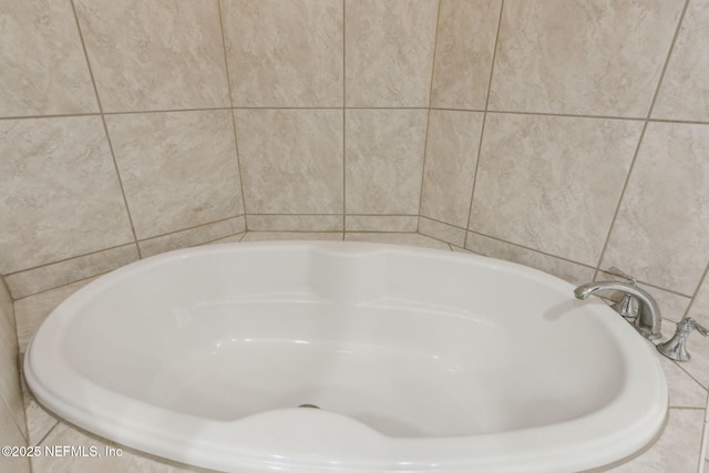 details with a tub to relax in