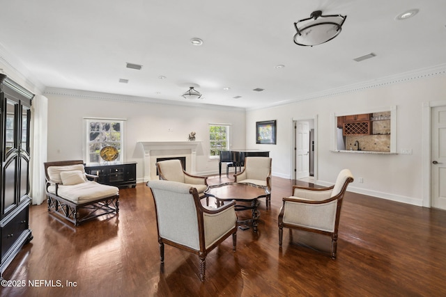 6260 Highlands Ct, Ponte Vedra Beach, FL 32082 - living area featuring ornamental molding, wood finished floors, a fireplace, and baseboards