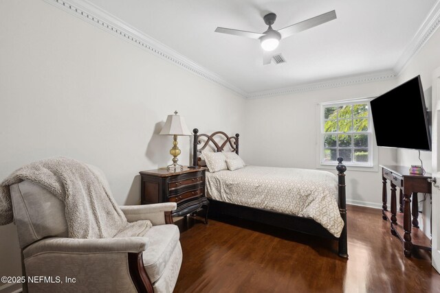 6260 Highlands Ct, Ponte Vedra Beach, FL 32082 - bedroom with wood finished floors, ornamental molding, ceiling fan, and baseboards