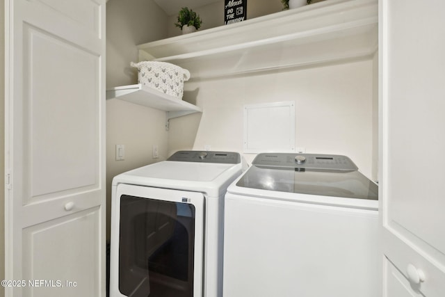 6260 Highlands Ct, Ponte Vedra Beach, FL 32082 - washroom with washing machine and dryer