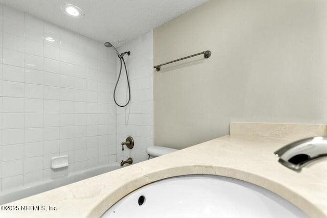 3434 Blanding Blvd Unit 201, Jacksonville, FL 32210 - bathroom with toilet, vanity, and washtub / shower combination