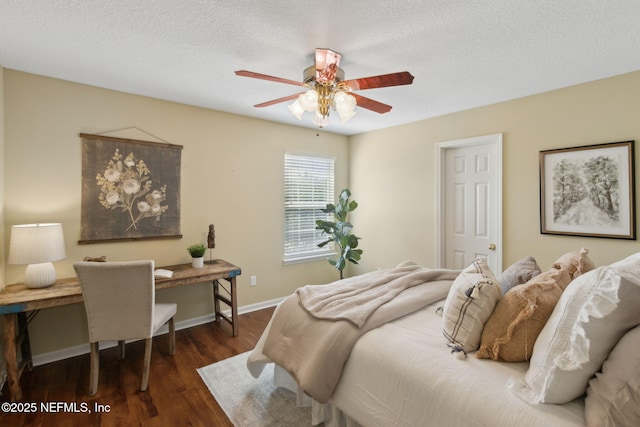 542 Southbranch Dr, Saint Johns, FL 32259 - bedroom featuring a ceiling fan, baseboards, wood finished floors, and a textured ceiling