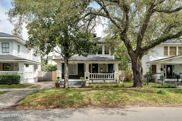 2855 Post St, Jacksonville, FL 32205 - traditional style home featuring covered porch and fence