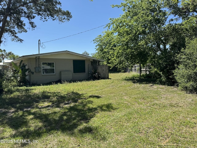1103 Palm Cir, Jacksonville Beach, FL 32250 - view of yard featuring fence