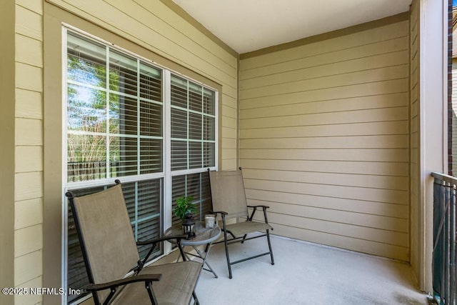 7800 Point Meadows Dr Unit 123, Jacksonville, FL 32256 - view of balcony