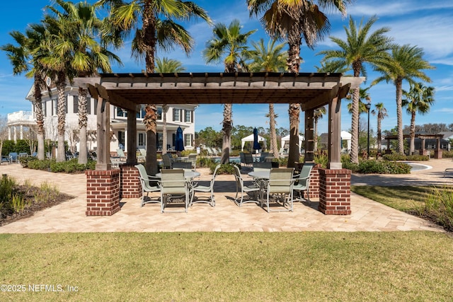 211 Bronson Pkwy, Saint Augustine, FL 32095 - view of patio / terrace