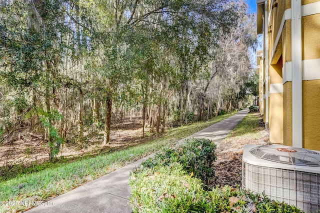 8539 Gate Pkwy W Unit 1121, Jacksonville, FL 32216 - view of yard with cooling unit
