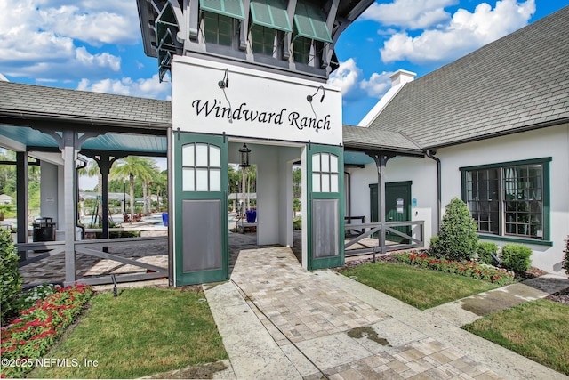 281 Tintamarre Dr, Saint Augustine, FL 32092 - exterior space featuring stucco siding and a chimney