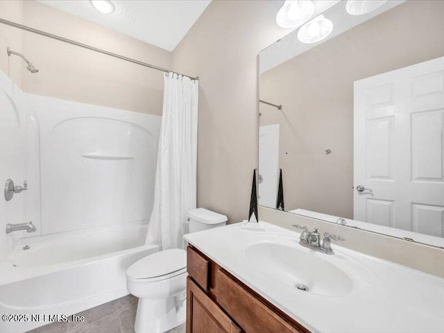 4442 Capital Dome Dr, Jacksonville, FL 32246 - full bath with tile patterned floors, toilet, vanity, and shower / bath combo