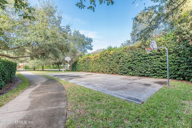 424 High Tide Dr, Saint Augustine, FL 32080 - view of basketball court featuring community basketball court and a lawn