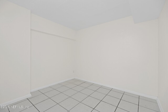 731 1st St S Unit 418, Jacksonville Beach, FL 32250 - empty room with baseboards