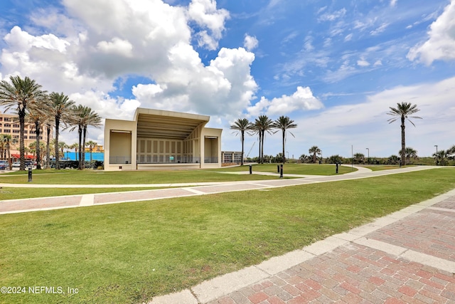 335 5th Ave S, Jacksonville Beach, FL 32250 - view of property's community featuring a lawn