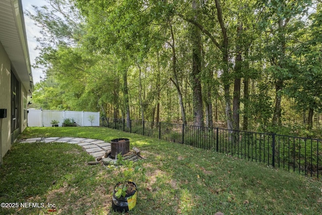 141 Casa Sevilla Ave, Saint Augustine, FL 32092 - view of yard featuring a fenced backyard