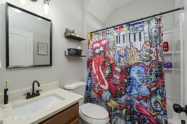 141 Casa Sevilla Ave, Saint Augustine, FL 32092 - full bath featuring a shower with shower curtain, vanity, and toilet