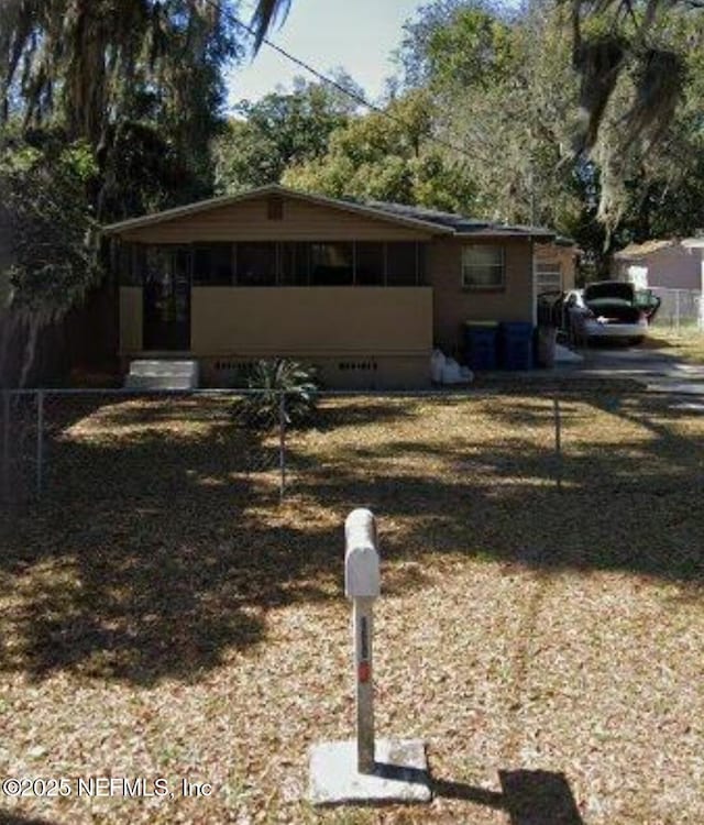 8726 4th Ave, Jacksonville, FL 32208 - photo 1
