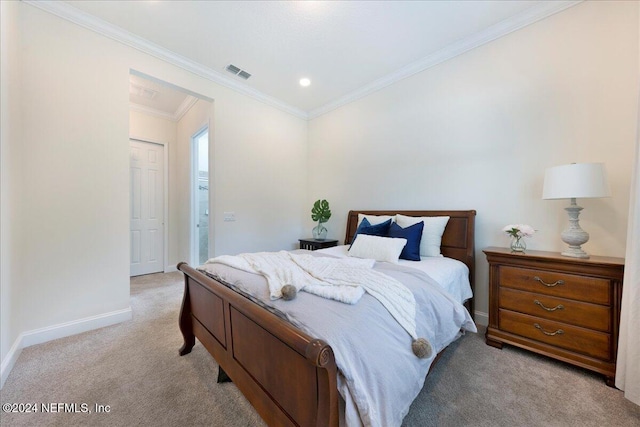 113 Footbridge Rd, Saint Johns, FL 32259 - bedroom with light carpet, baseboards, visible vents, and crown molding