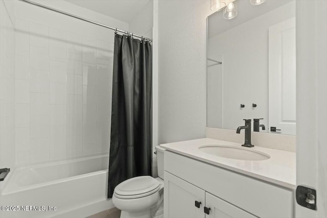 508 Palm Crest Dr, Ponte Vedra, FL 32081 - bathroom with toilet, vanity, and shower / bath combo with shower curtain