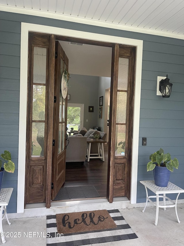 104 W Grandview Dr, East Palatka, FL 32131 - entrance to property with a porch