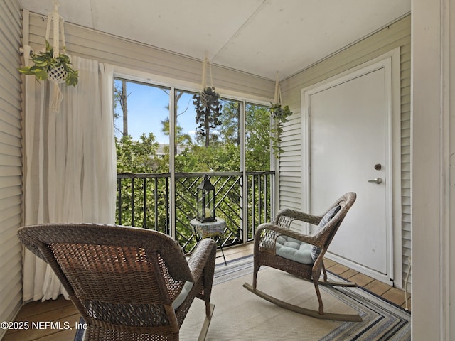 35211 Harbour Vista Cir, Saint Augustine, FL 32080 - sunroom with a healthy amount of sunlight