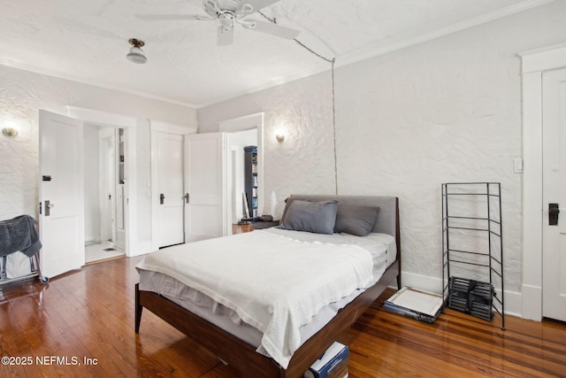 1516 Aberdeen St, Jacksonville, FL 32205 - bedroom with baseboards, a textured wall, ornamental molding, and hardwood / wood-style floors