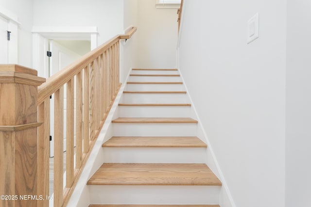 803 12th Ave S, Jacksonville Beach, FL 32250 - view of stairs