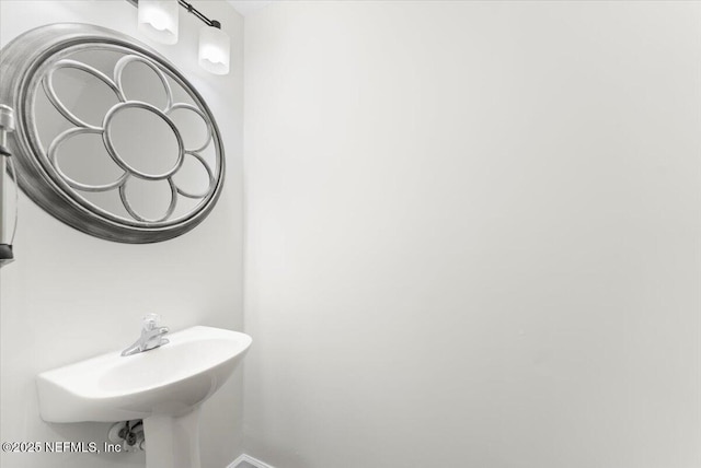 1492 Fieldview Dr, Jacksonville, FL 32225 - bathroom with a sink and baseboards