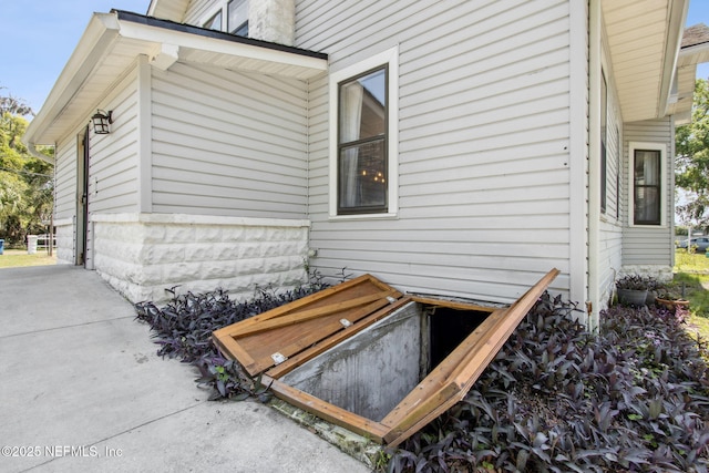2541 Grand St, Jacksonville, FL 32208 - details with a bulkhead entry