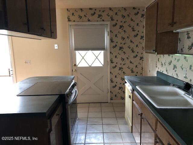 1130 Crown Dr, Jacksonville, FL 32221 - photo 7