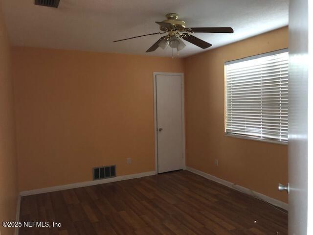 1130 Crown Dr, Jacksonville, FL 32221 - photo 9