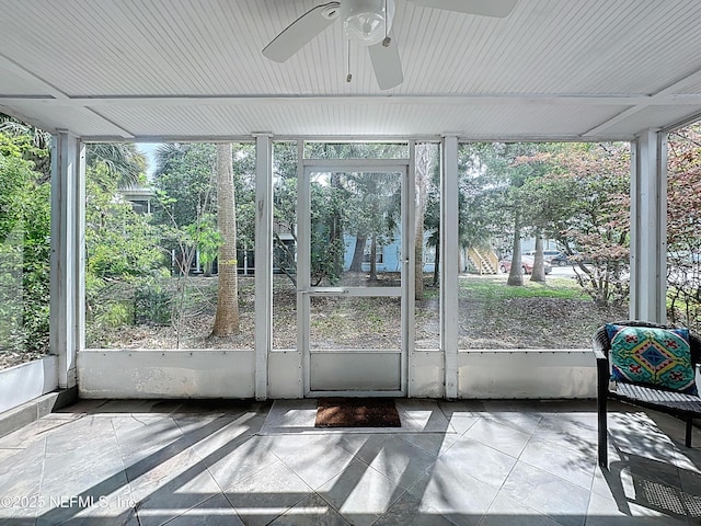 3434 Blanding Blvd Unit 116, Jacksonville, FL 32210 - unfurnished sunroom featuring ceiling fan