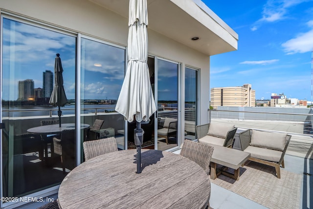 301 E Bay St Unit 405, Jacksonville, FL 32202 - exterior space featuring outdoor dining space and a city view