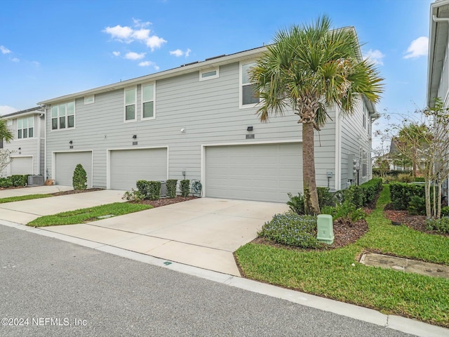 431 Crestview Dr, Ponte Vedra, FL 32081 - view of front of home featuring driveway and a garage
