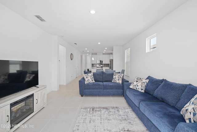 102 Fairlake Cir, Saint Augustine, FL 32092 - living area featuring recessed lighting, light tile patterned floors, and visible vents