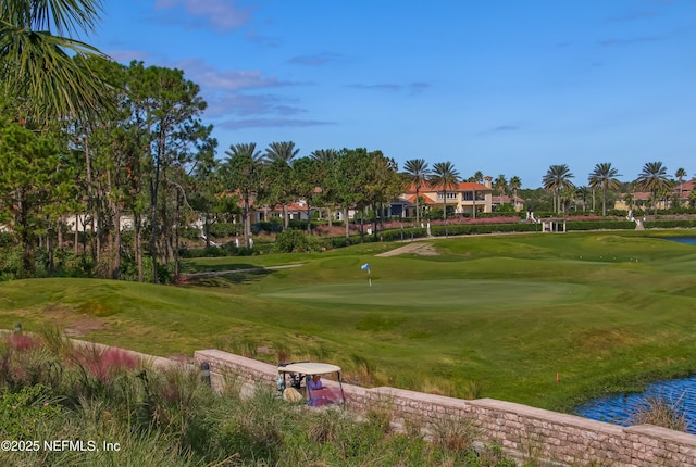 view of home's community featuring view of golf course