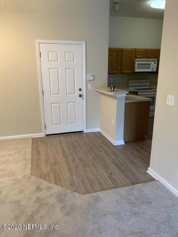 6099 Maggies Cir Unit 107, Jacksonville, FL 32244 - photo 4