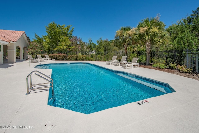 1825 Vista Cove Rd, Saint Augustine, FL 32084 - community pool featuring a patio area and fence