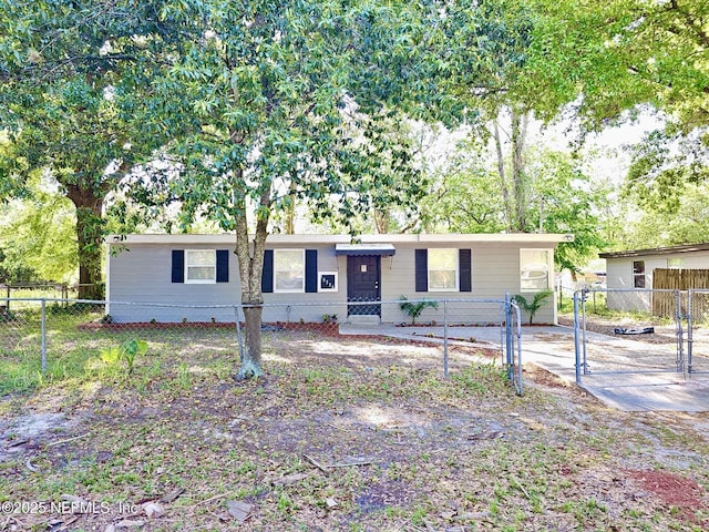 10536 Wooster Dr, Jacksonville, FL 32218 - photo 1