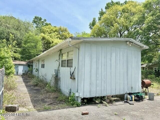 3547 Ring Ln, Jacksonville, FL 32207 - view of side of property