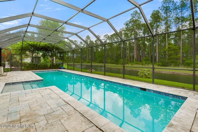 420 Chattan Way, Saint Johns, FL 32259 - pool featuring a patio area, glass enclosure, and a lawn