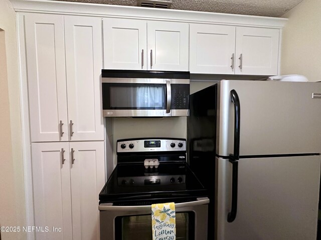 4330 Bethwood Cir, Jacksonville, FL 32205 - photo 4