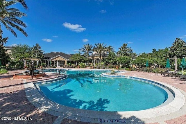 10075 N Gate Pkwy Unit 614, Jacksonville, FL 32246 - pool featuring a patio