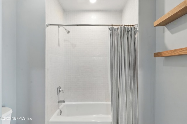 890 Beach Ave, Atlantic Beach, FL 32233 - full bathroom with toilet and shower / bath combo with shower curtain