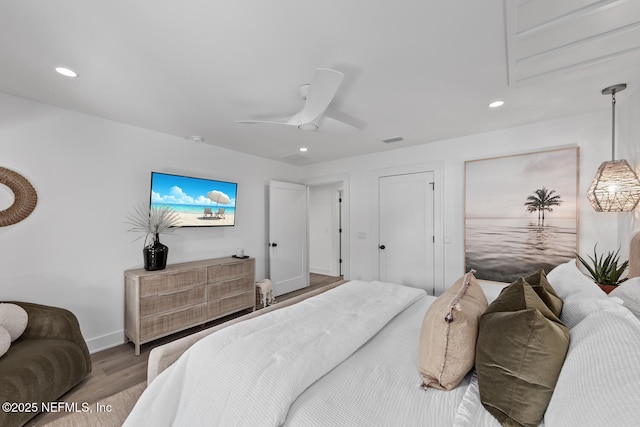 3516 1st St S, Jacksonville Beach, FL 32250 - bedroom featuring wood finished floors, a ceiling fan, attic access, baseboards, and recessed lighting