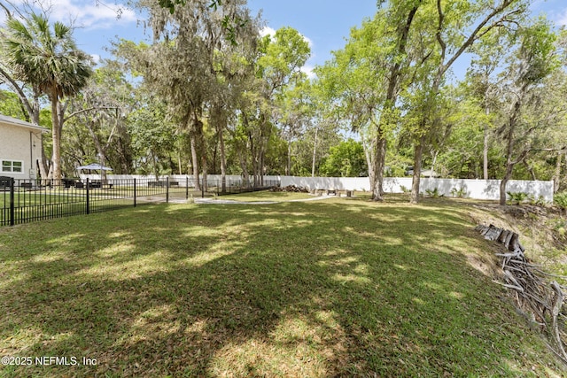 97282 Yorkshire Dr, Yulee, FL 32097 - view of yard
