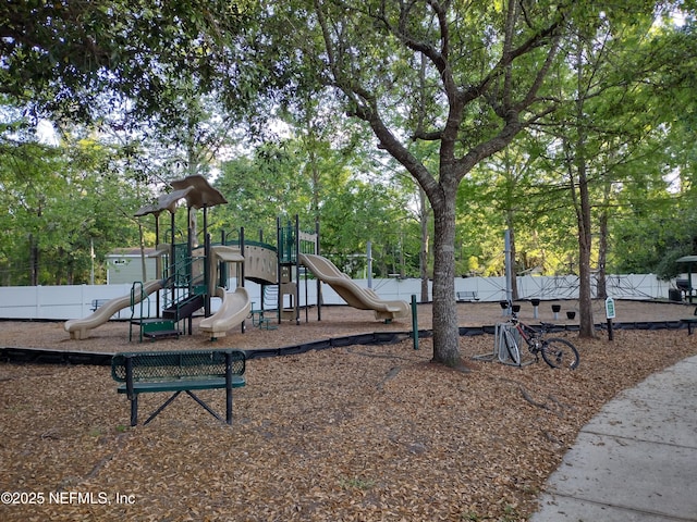 6093 Maggies Cir Unit 103, Jacksonville, FL 32244 - photo 25