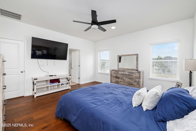 bedroom featuring visible vents, baseboards, a ceiling fan, recessed lighting, and wood finished floors