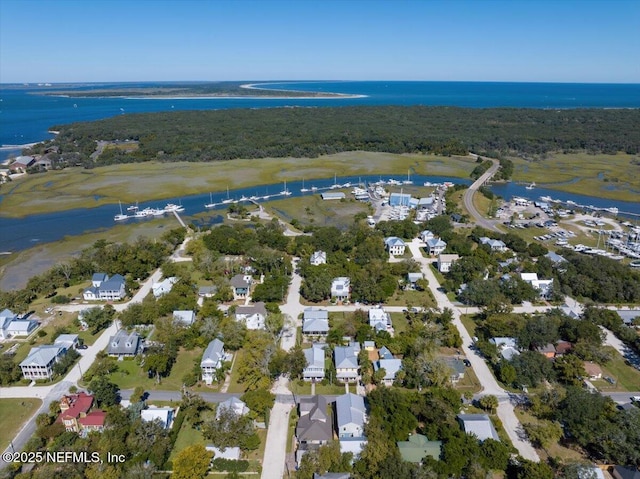 900 White St, Fernandina Beach, FL 32034 - aerial view of property's location featuring a nearby body of water and nearby suburban area
