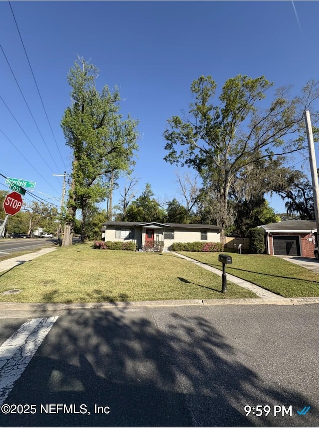 1003 Brierfield Dr, Jacksonville, FL 32205 - photo 3
