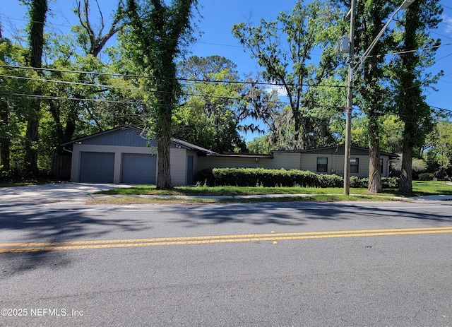 1003 Brierfield Dr, Jacksonville, FL 32205 - photo 2